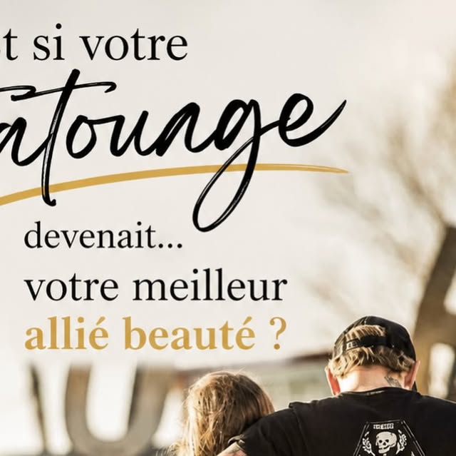 Peau bien entretenue mettant en valeur un tatouage